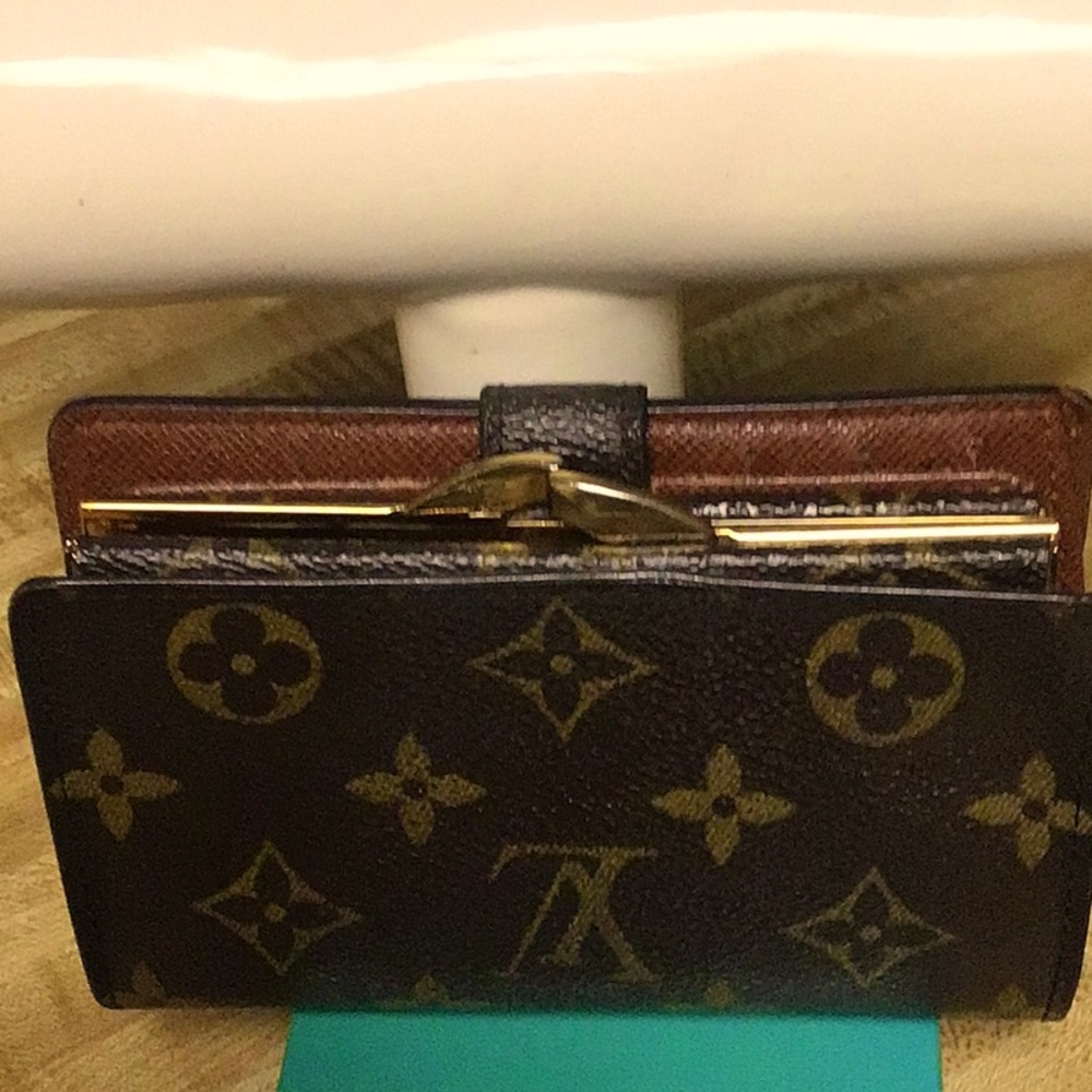 Louis Vuitton Monogram Canvas Wallet in Brown and Gold - Picture 2 of 6